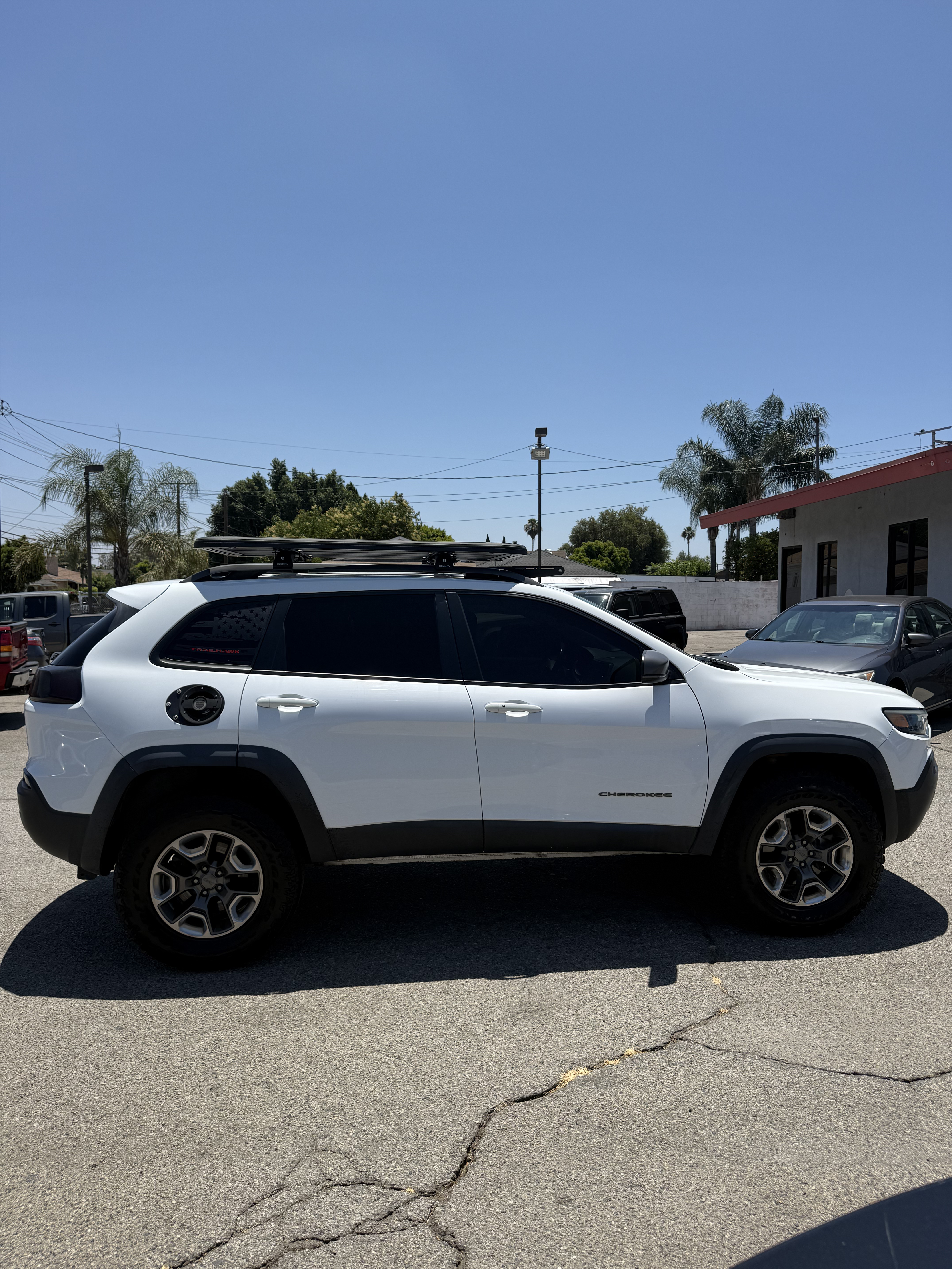 2019 Jeep Cherokee Trailhawk - Photo 18
