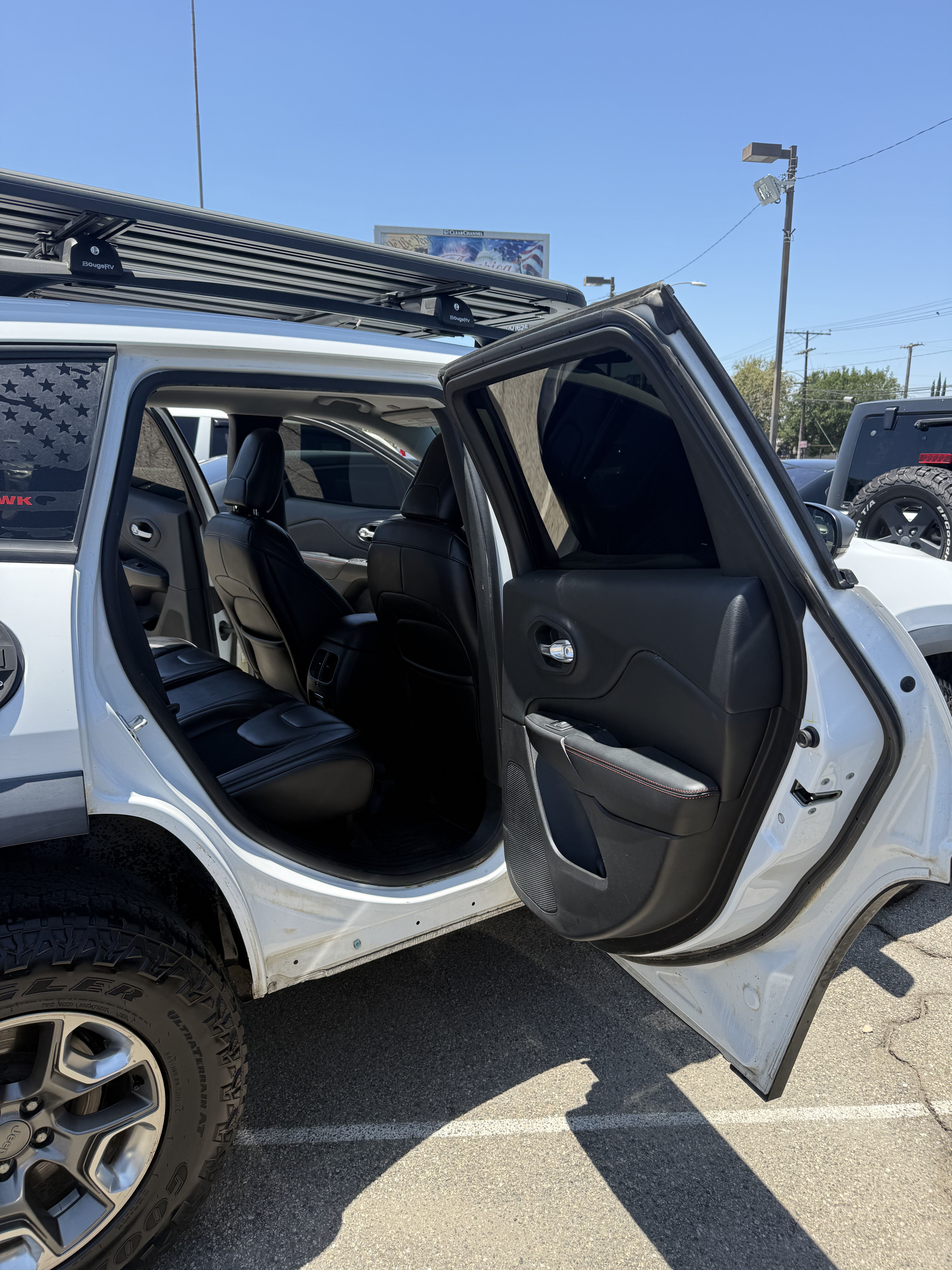 2019 Jeep Cherokee Trailhawk - Photo 6
