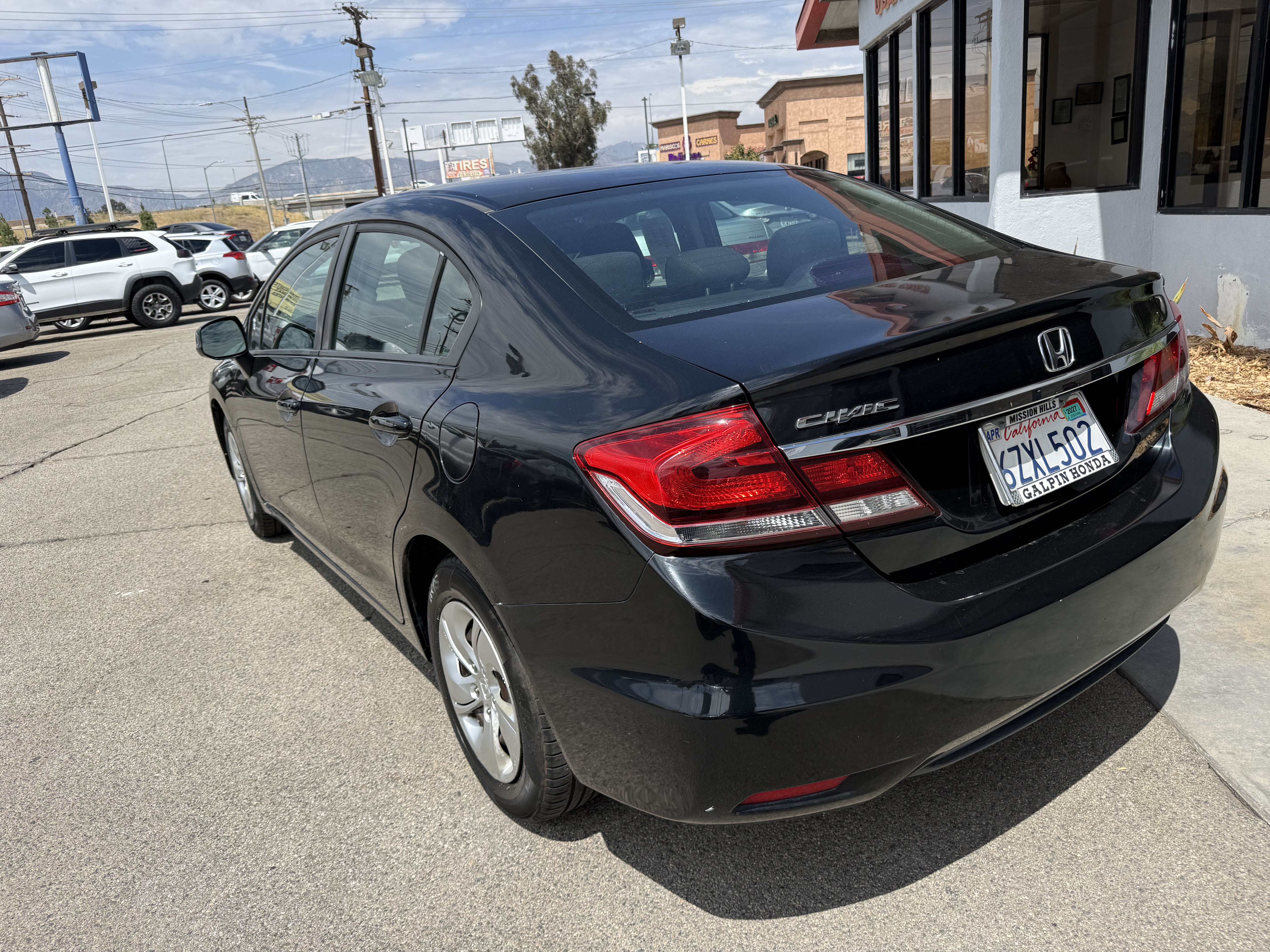 2013 Honda Civic LX - Photo 4