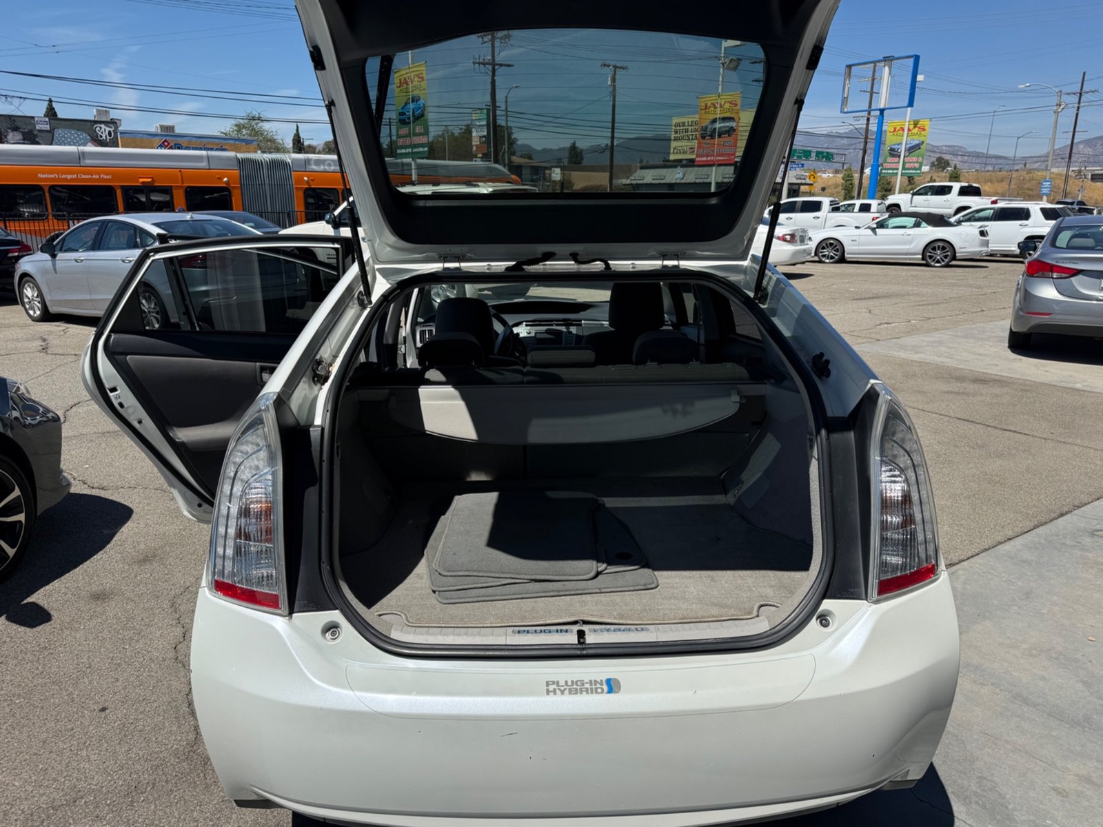 2013 Toyota Prius Plug-in Hybrid