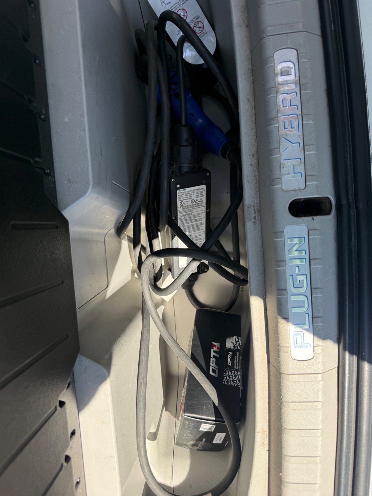 2013 Toyota Prius Plug-in Hybrid