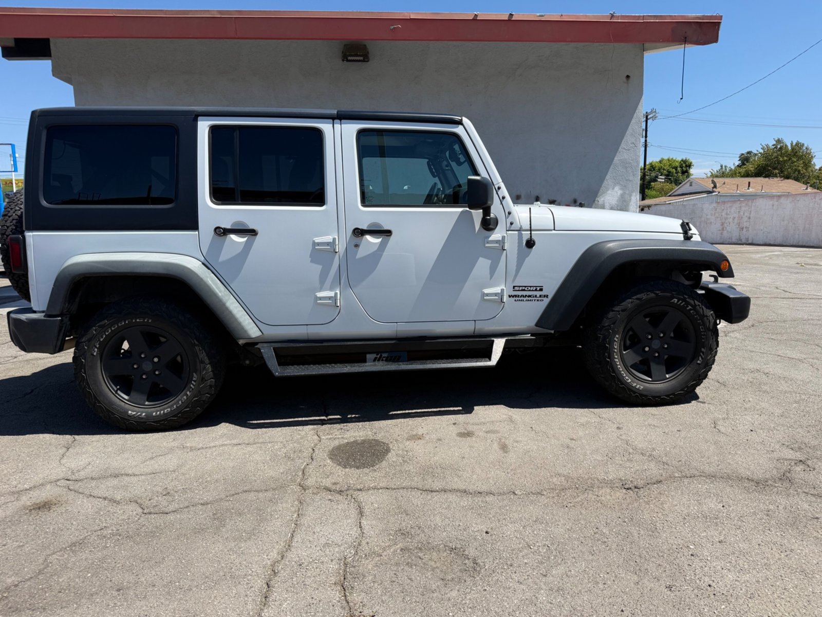 2017 Jeep Wrangler Unlimited Sport