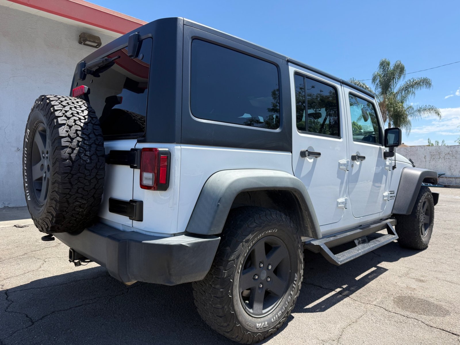2017 Jeep Wrangler Unlimited Sport